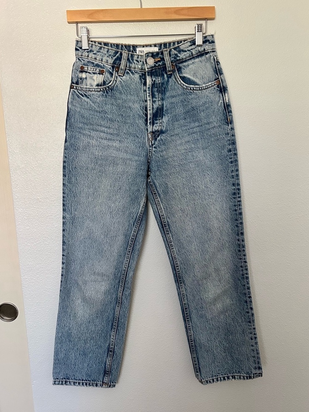 Zara | 100% Cotton High Rise Straight Mom Jeans | Button Fly | Light Wash Size S